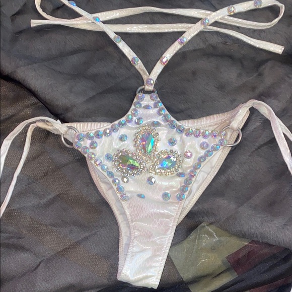 Iridescent Sequin Rave Set - Picture 6 of 7